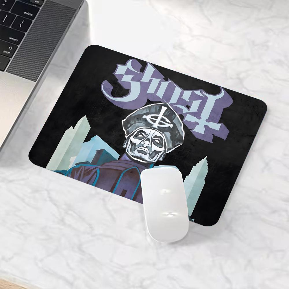 شبح الفرقة ماوس ألعاب الوسادة  - مراجعة Laptop Accessories Writing Pad وسعره